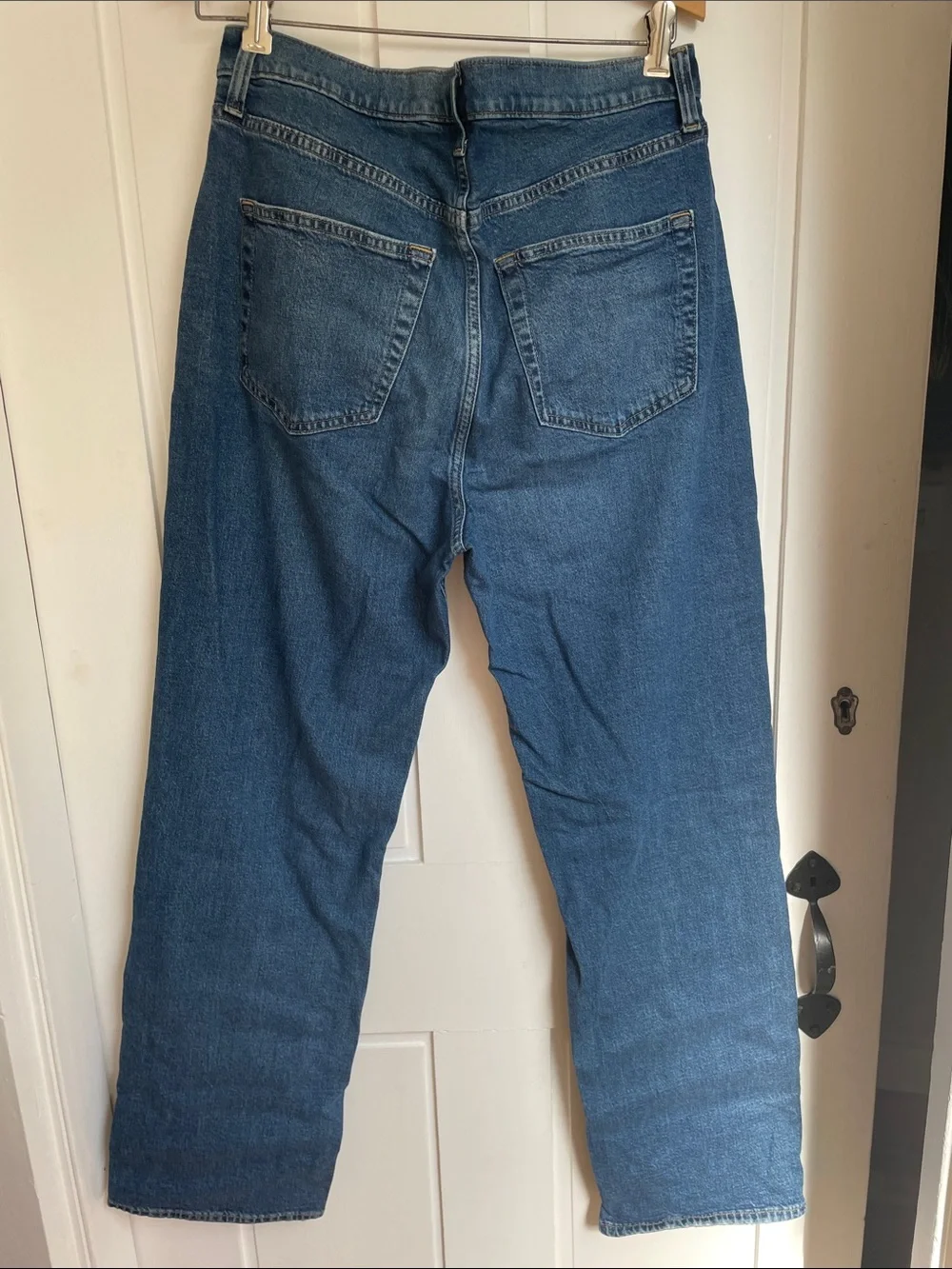 GAP Women's Straight Leg Jeans in Medium Blue
